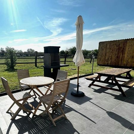 Le Clos De Baron Sur Odon, Un Havre De Paix. Exterior foto