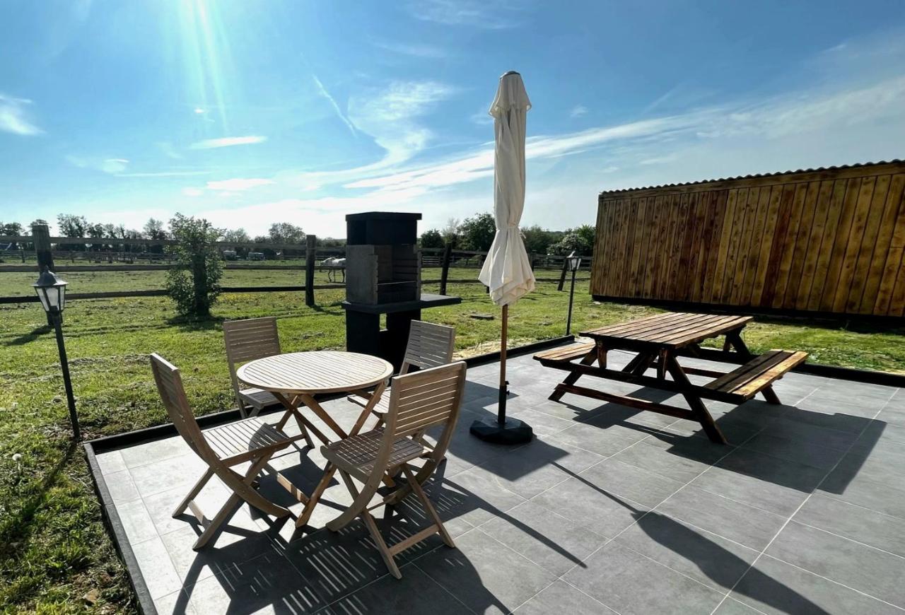 Le Clos De Baron Sur Odon, Un Havre De Paix. Exterior foto